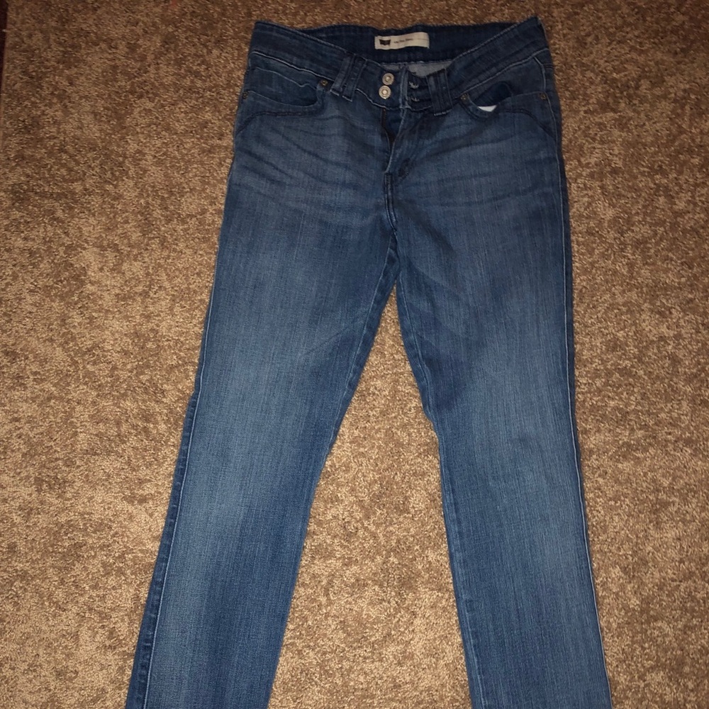 Mid Rise Skinny Levi Jeans